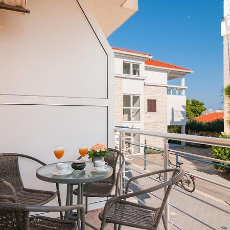 Apartments Island Beat Супетар Экстерьер фото