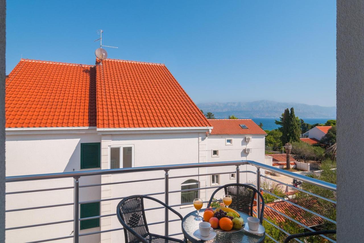 Apartments Island Beat Супетар Экстерьер фото