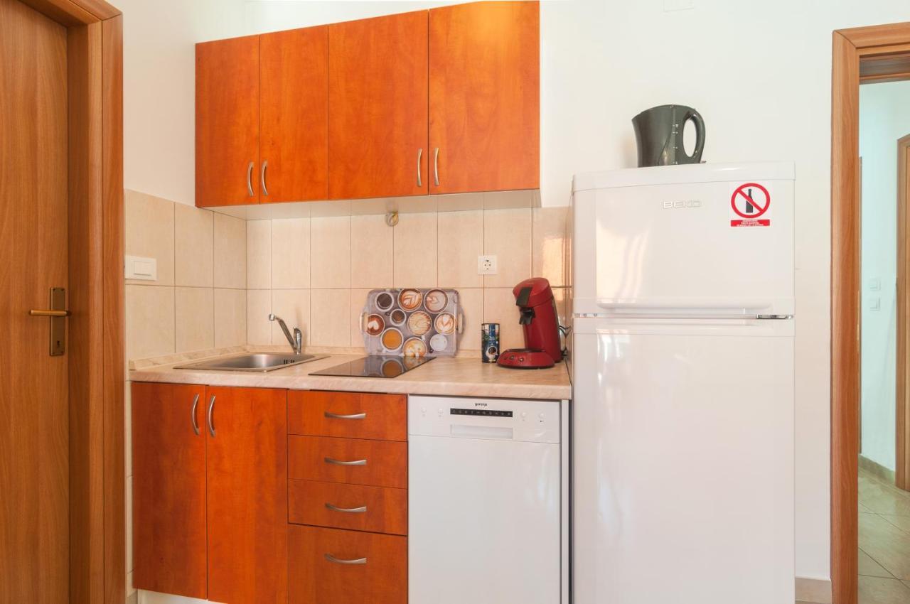 Apartments Island Beat Супетар Экстерьер фото
