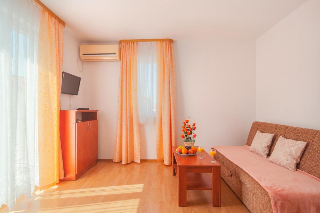 Apartments Island Beat Супетар Экстерьер фото