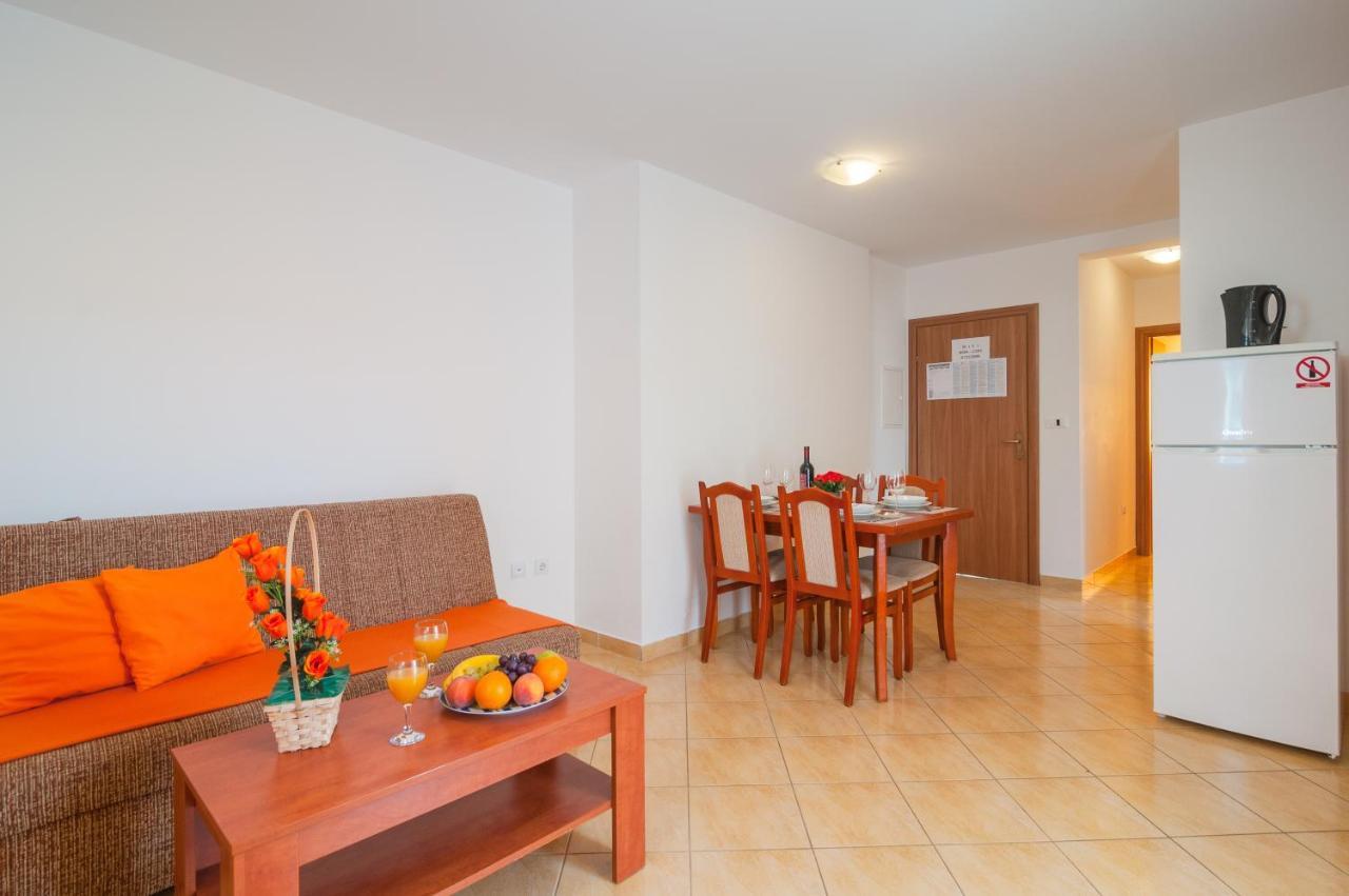 Apartments Island Beat Супетар Экстерьер фото
